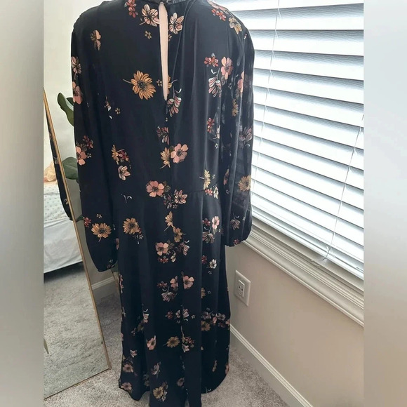 Who What Wear hi-lo dress size xl - Picture 3 of 5